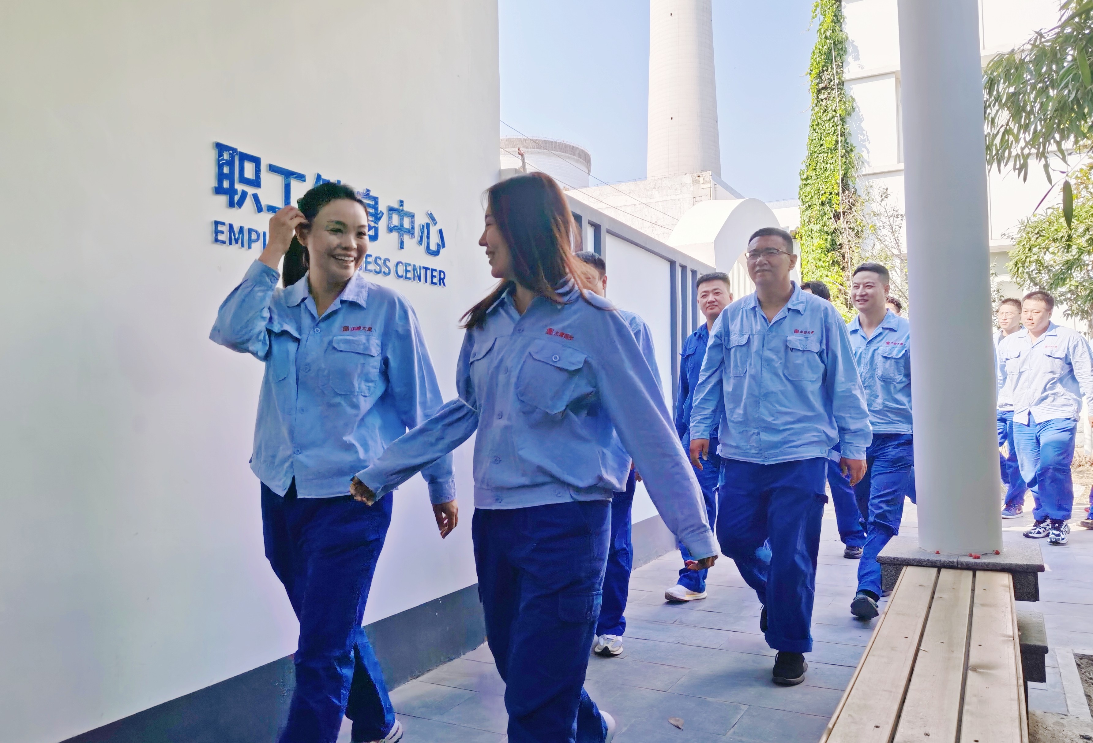 陡河热电多宝（中国）职工健身中心开放啦～ (3)_副本.jpg