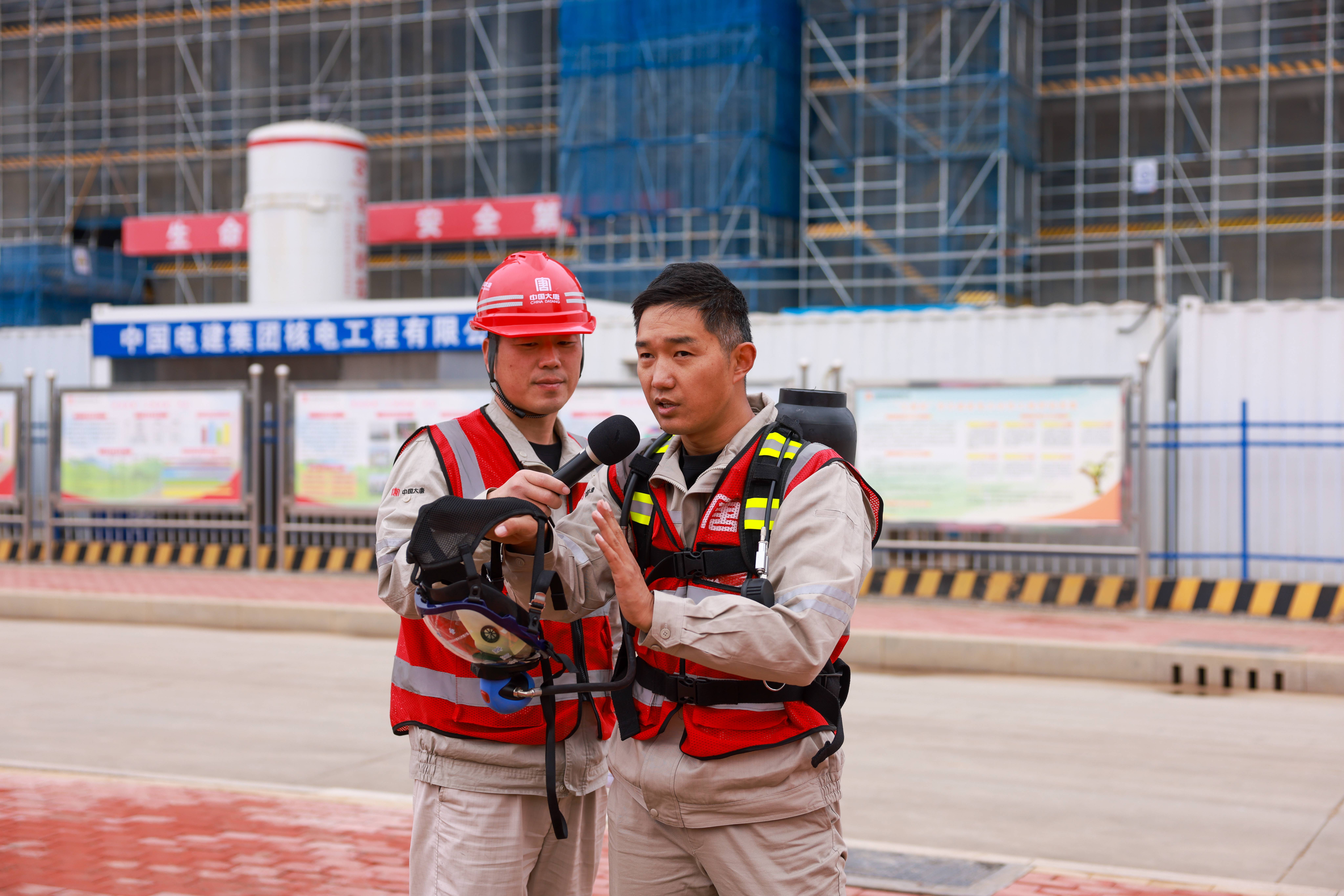 郓城发电多宝（中国）消防科普讲堂（柴颖） (2).jpg